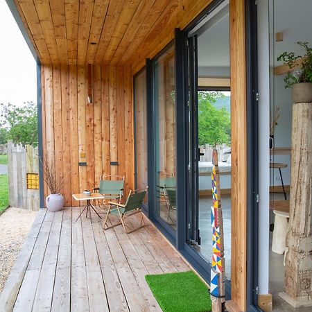 Vibe Luxury Cabins อาร์นูเอโร ภายนอก รูปภาพ